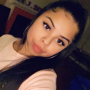 Meet your Posher, Xochitl